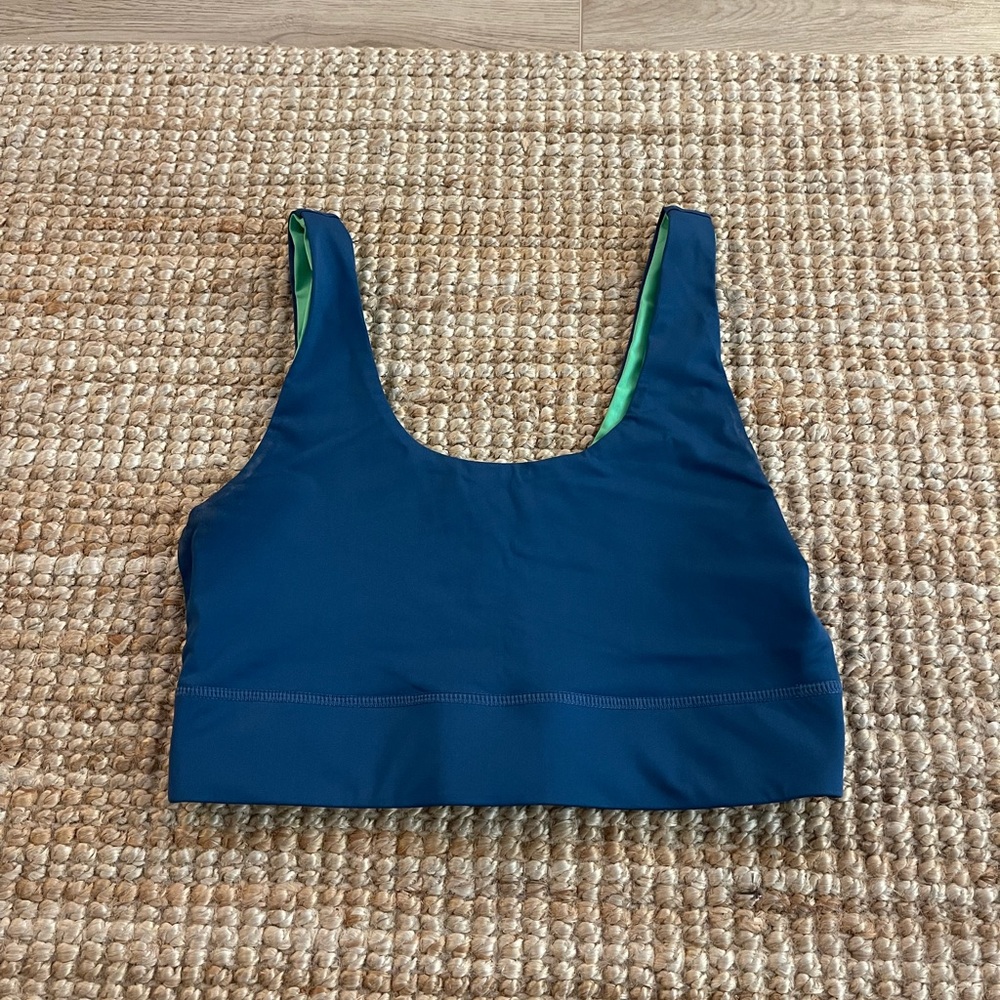 Sports bra - Picture 2 of 3